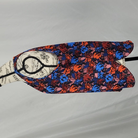 J Crew Sleeveless Floral Top - Picture 4 of 5